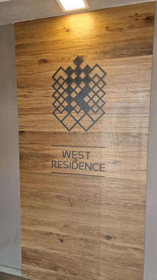 West Homes 34 Oradea Exteriör bild