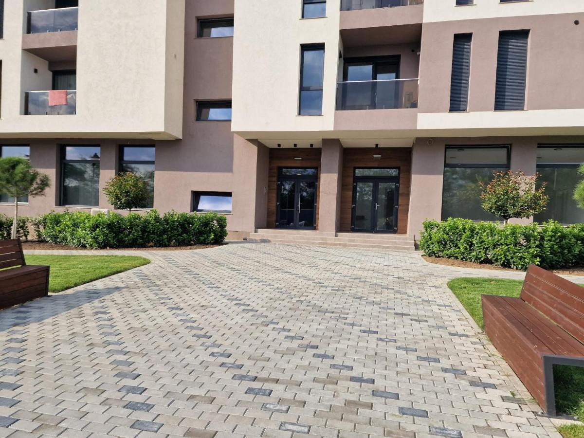 West Homes 34 Oradea Exteriör bild